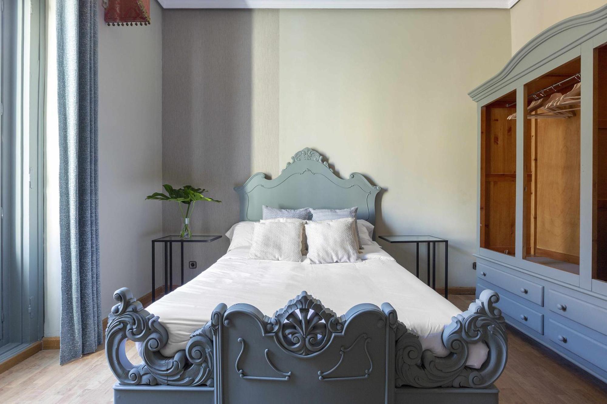 Sol Y Tirso Rooms Madrid Exterior foto