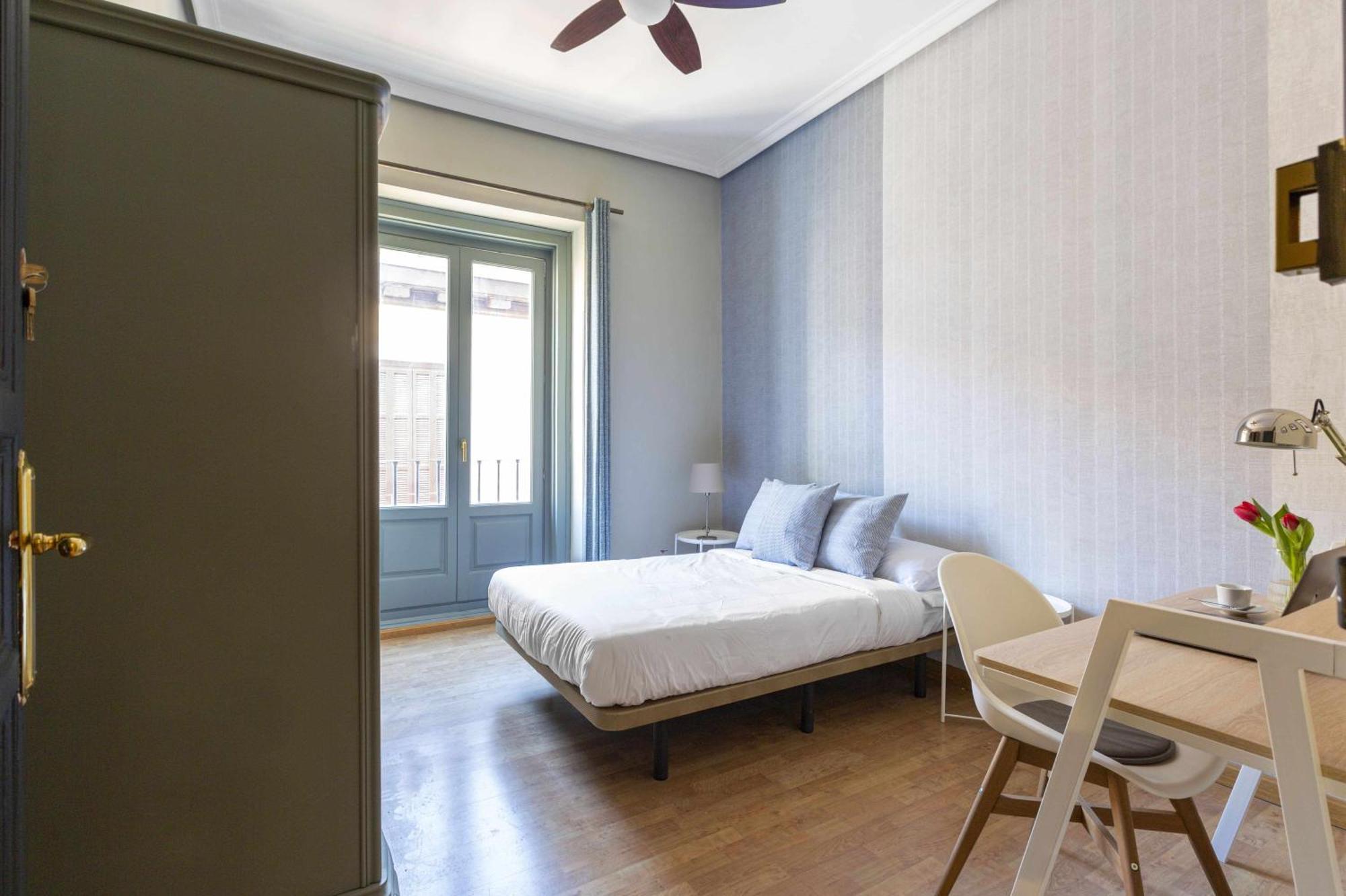 Sol Y Tirso Rooms Madrid Exterior foto