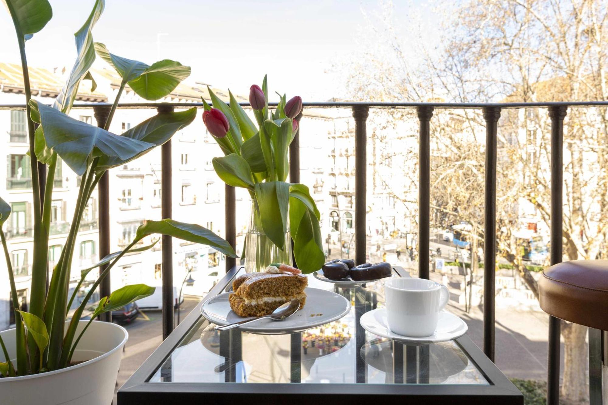 Sol Y Tirso Rooms Madrid Exterior foto
